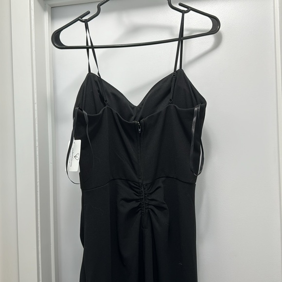 Windsor Long Black Dress - Picture 5 of 7